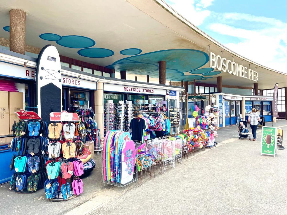 Sea View Family Stay By Beach Gym & Parking ボーンマス エクステリア 写真